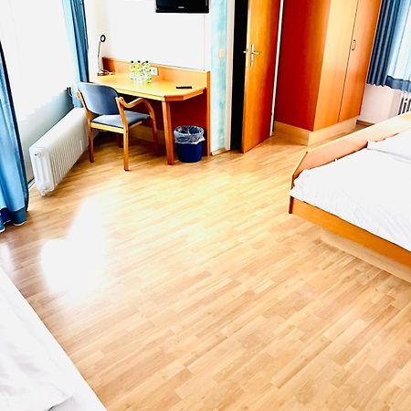 Mc Hotel Карлсруе Екстер'єр фото