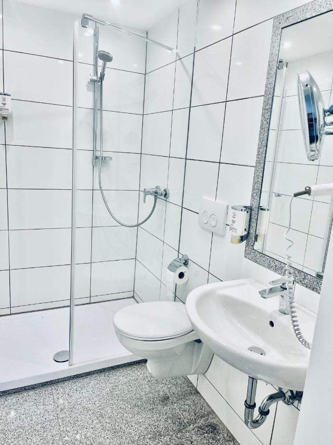 Mc Hotel Карлсруе Екстер'єр фото