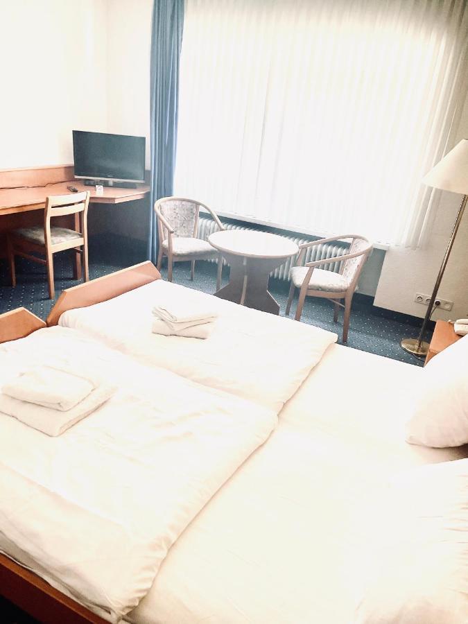 Mc Hotel Карлсруе Екстер'єр фото